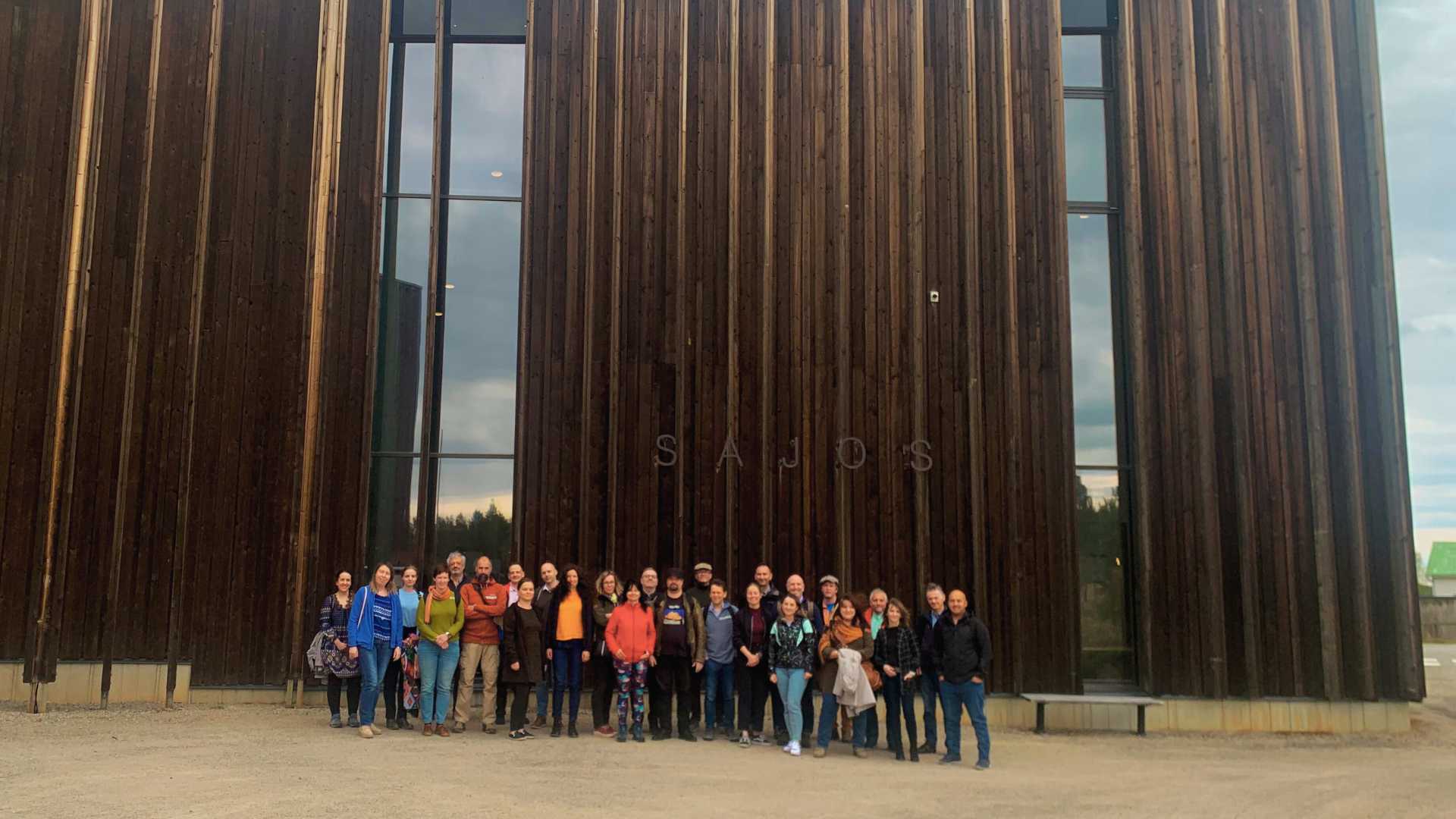 MARGISTAR group in front of Sajos building